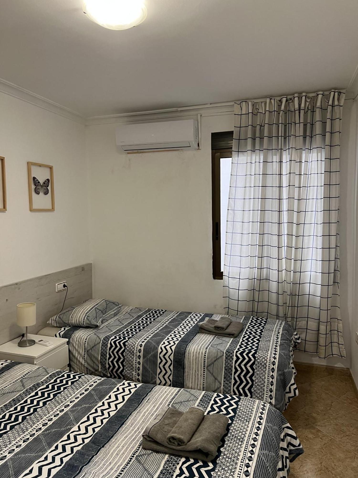 Moderno Y Acogedor Apartamento Para 6 Personas Valencia Exterior foto